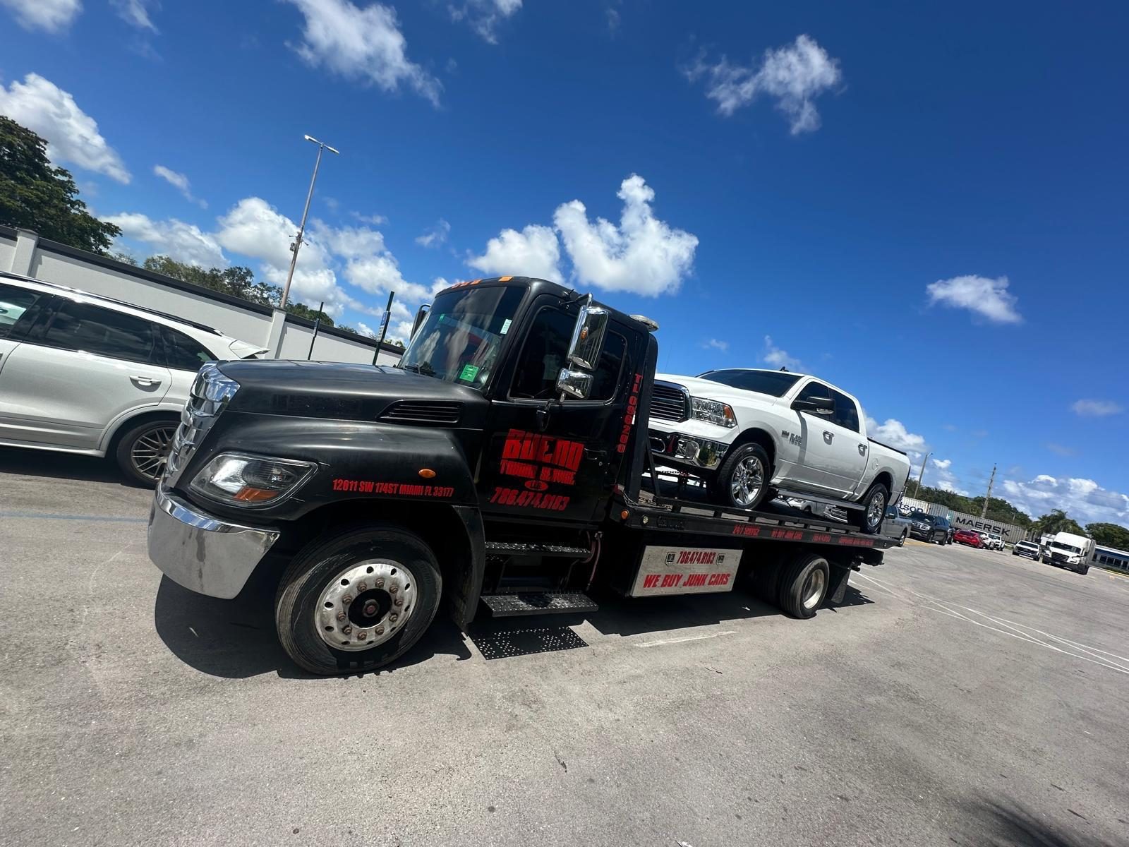 Pickup truck towing service